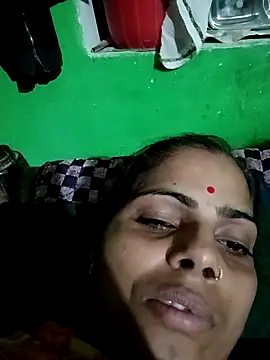 Priyakoli4568 online show from May 8, 2026, 3:50 pm