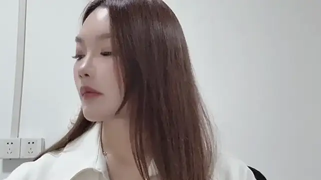 leilei660 online show from March 15, 2026, 9:26 am