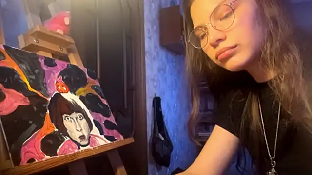 EdythRozier online show from February 4, 2026, 12:11 pm