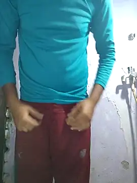 Iamtransboy online show from February 14, 2026, 5:10 pm