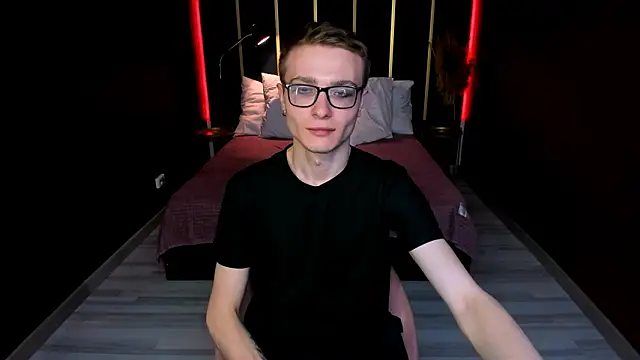 Snapshot of Emmit_Barker chatting on February 20, 2026, 3:58 am Emmit Barker online show from February 20, 2026, 3:58 am