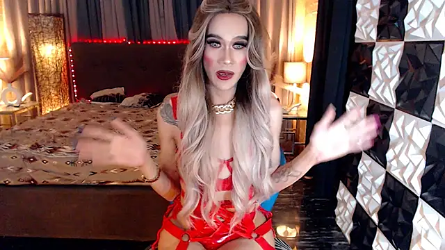 Snapshot of MonstrousCockDiva chatting on February 1, 2026, 7:18 am MonstrousCockDiva online show from February 1, 2026, 7:18 am