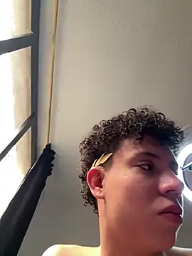 Snapshot of yoursexyjose chatting on February 11, 2026, 6:57 pm yoursexyjose online show from February 11, 2026, 6:57 pm