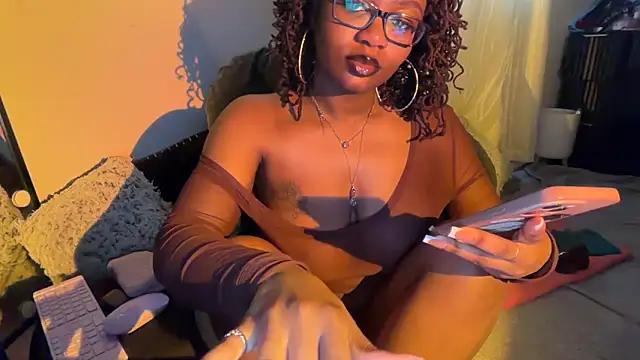 SunniSoles99 online show from April 20, 2026, 12:30 pm