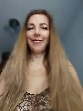 Snapshot of sexyrubyta chatting on June 13, 2026, 12:58 pm sexyrubyta online show from June 13, 2026, 12:58 pm