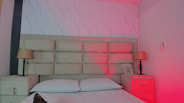 Snapshot of KarelyMitchel chatting on February 14, 2026, 1:08 pm KarelyMitchel online show from February 14, 2026, 1:08 pm