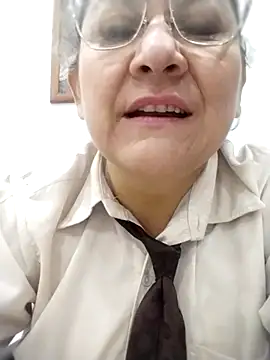 Snapshot of JULIETA_21- chatting on February 23, 2026, 12:02 pm JULIETA 21- online show from February 23, 2026, 12:02 pm