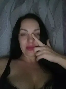 Snapshot of Oliviya_cox chatting on February 7, 2026, 10:13 pm Oliviya cox online show from February 7, 2026, 10:13 pm