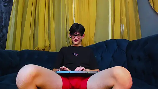 Snapshot of Jax_valentine chatting on February 26, 2026, 11:04 pm Jax valentine online show from February 26, 2026, 11:04 pm