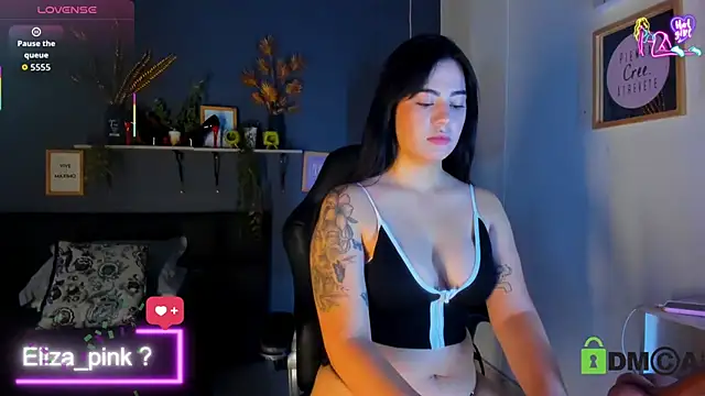 eliza pink24 online show from April 15, 2026, 6:48 pm