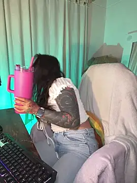 Victoria-swan online show from March 19, 2026, 8:24 pm