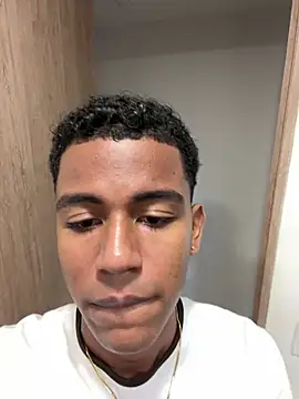 alexander eros online show from February 5, 2026, 2:05 am