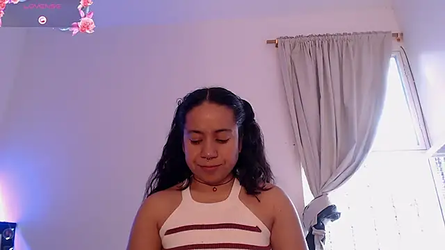 Snapshot of chiarafustox chatting on February 9, 2026, 8:02 pm chiarafustox online show from February 9, 2026, 8:02 pm