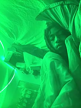 ThridLegTj online show from April 25, 2026, 6:16 am