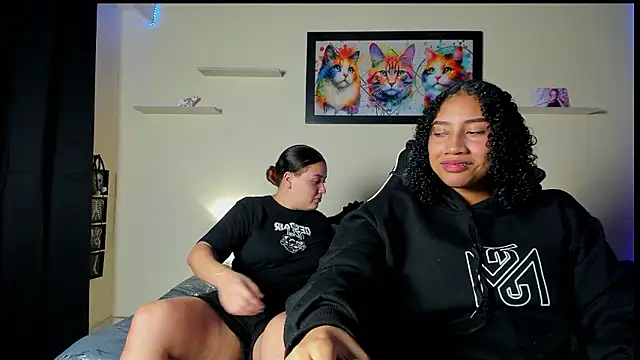 Snapshot of meredit_cris23 chatting on February 13, 2026, 2:29 am meredit cris23 online show from February 13, 2026, 2:29 am