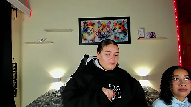 Snapshot of meredit_cris23 chatting on February 19, 2026, 3:24 am meredit cris23 online show from February 19, 2026, 3:24 am