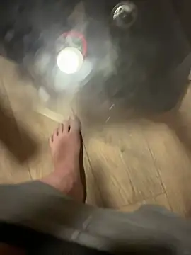 kin-y7 online show from February 7, 2026, 6:11 pm