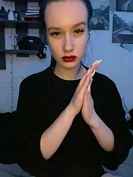 Carolina G0lden online show from April 22, 2026, 7:04 pm