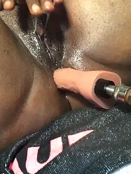 Creamy Kim online show from March 25, 2026, 5:35 am