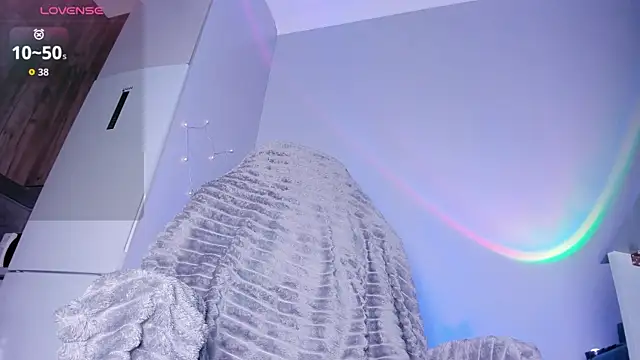 leehaeun7 online show from April 6, 2026, 7:15 pm