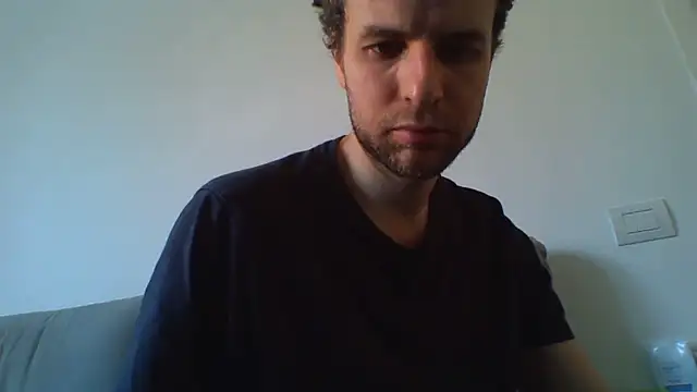 Snapshot of andre_italy chatting on February 26, 2026, 1:21 pm andre italy online show from February 26, 2026, 1:21 pm