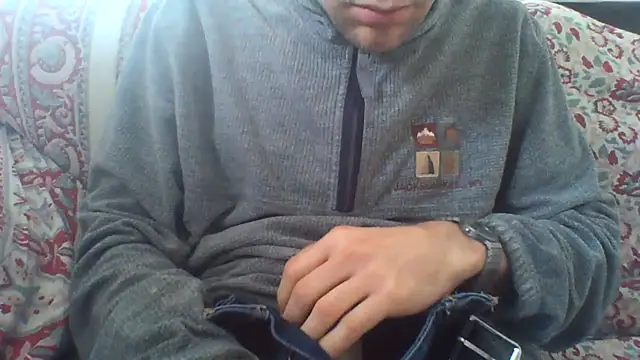 Snapshot of andre_italy chatting on March 5, 2026, 1:29 pm andre italy online show from March 5, 2026, 1:29 pm