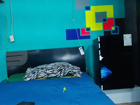 analyn-2027 online show from February 9, 2026, 10:58 pm