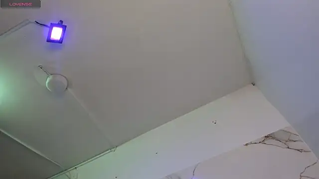 Snapshot of MOLY_KILLER chatting on April 7, 2026, 5:13 pm MOLY KILLER online show from April 7, 2026, 5:13 pm