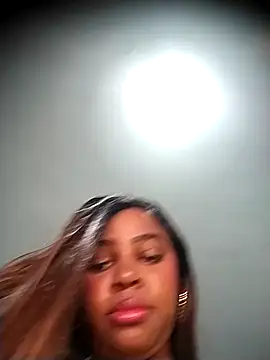 LUCIA-FERRERO online show from March 12, 2026, 8:04 pm