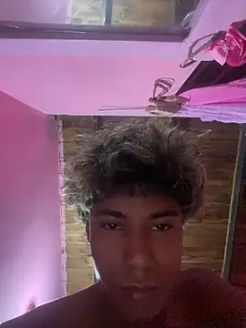 Snapshot of Adan21_cm chatting on February 2, 2026, 8:02 am Adan21 cm online show from February 2, 2026, 8:02 am