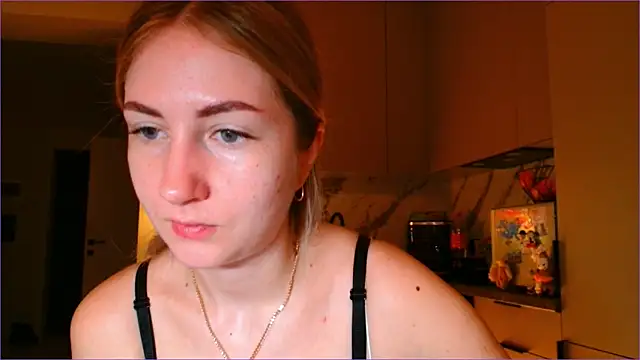 BluueSilk online show from February 7, 2026, 6:28 am