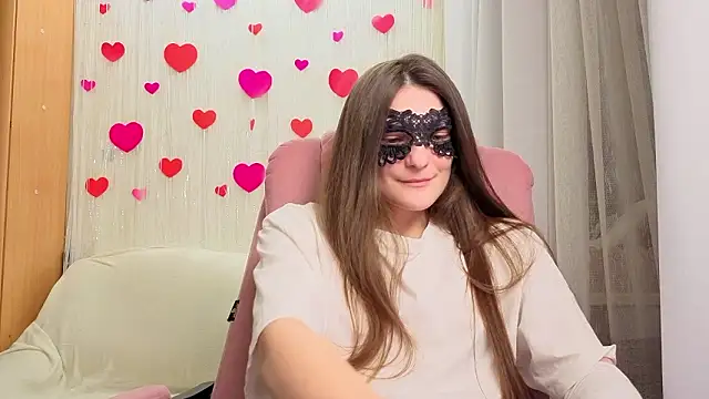 Snapshot of Helgamunn chatting on February 12, 2026, 2:34 pm Helgamunn online show from February 12, 2026, 2:34 pm