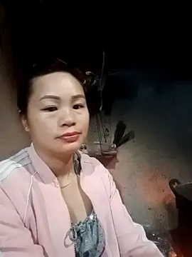 Snapshot of l_kiss chatting on February 21, 2026, 11:06 pm l kiss online show from February 21, 2026, 11:06 pm