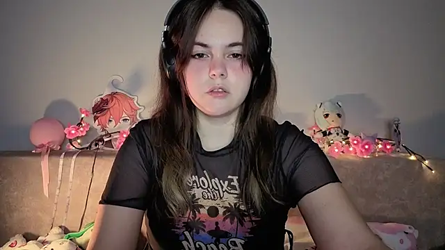 Snapshot of _momomochi_ chatting on February 27, 2026, 11:21 am momomochi online show from February 27, 2026, 11:21 am