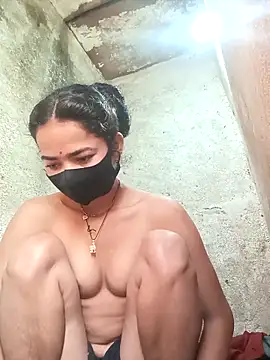 Snapshot of Sunali_Bendre chatting on February 14, 2026, 2:30 am Sunali Bendre online show from February 14, 2026, 2:30 am