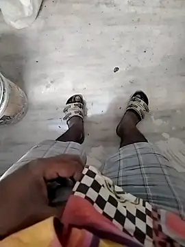 Snapshot of janu_9900 chatting on February 8, 2026, 7:56 am janu 9900 online show from February 8, 2026, 7:56 am