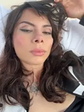 Isalove99 online show from April 14, 2026, 1:17 pm