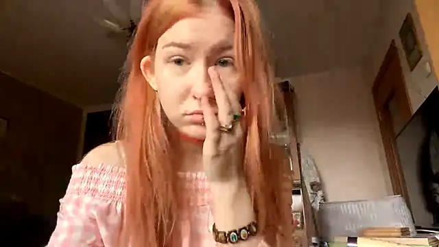 Snapshot of LaureenVielma chatting on February 14, 2026, 7:05 am LaureenVielma online show from February 14, 2026, 7:05 am