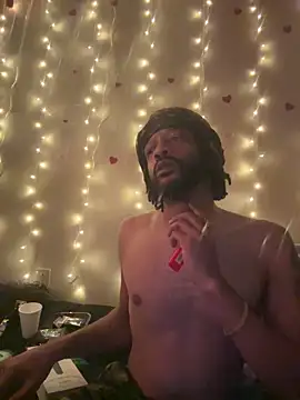 Snapshot of magic_man1085 chatting on February 16, 2026, 10:44 am magic man1085 online show from February 16, 2026, 10:44 am