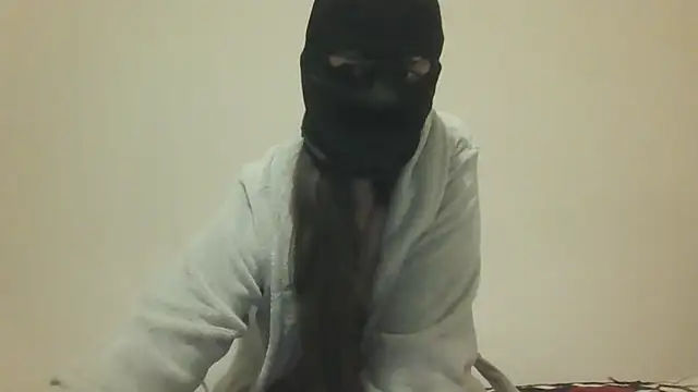 MissMaxime online show from March 10, 2026, 10:59 pm