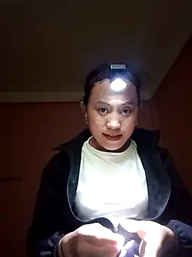 Snapshot of Pmn87 chatting on February 1, 2026, 2:54 am Pmn87 online show from February 1, 2026, 2:54 am