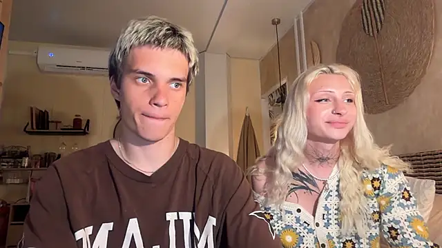 twl8vibe online show from April 20, 2026, 8:21 pm