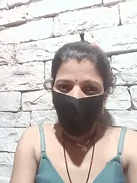 Snapshot of Divya-11431 chatting on June 9, 2026, 5:24 pm Divya-11431 online show from June 9, 2026, 5:24 pm