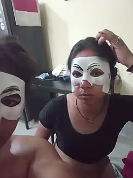 pinkbox online show from March 12, 2026, 6:14 pm