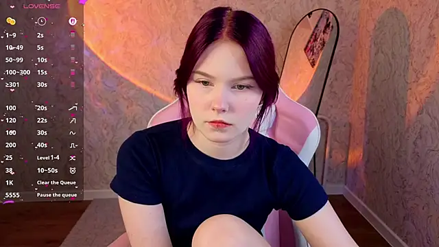 Julia Anis online show from April 11, 2026, 1:10 am