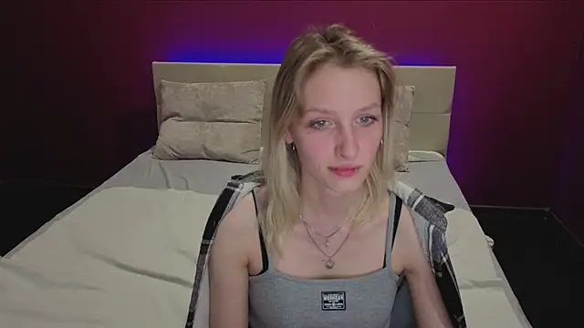 Akiro Kim7 online show from February 4, 2026, 2:50 am