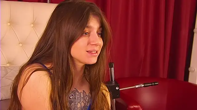 EileenElfie online show from February 2, 2026, 3:49 am