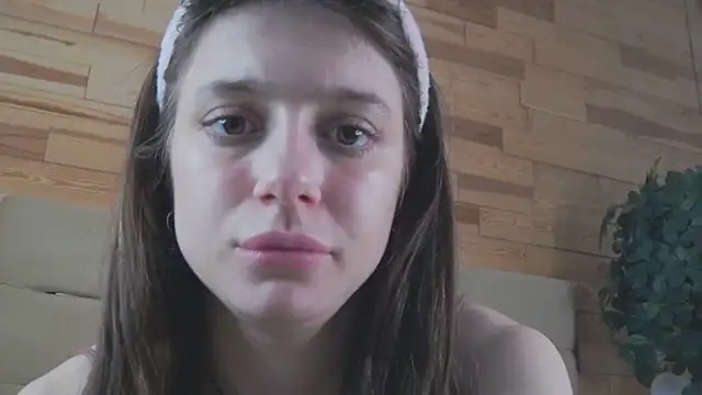 EileenElfie online show from March 27, 2026, 8:26 am