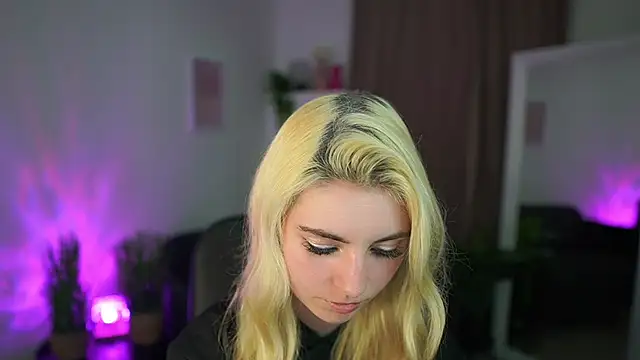 Jetpearl online show from March 11, 2026, 8:15 pm