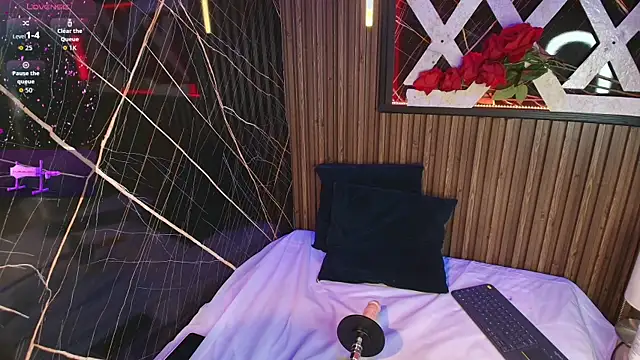 Alanna Lima online show from April 13, 2026, 4:18 am